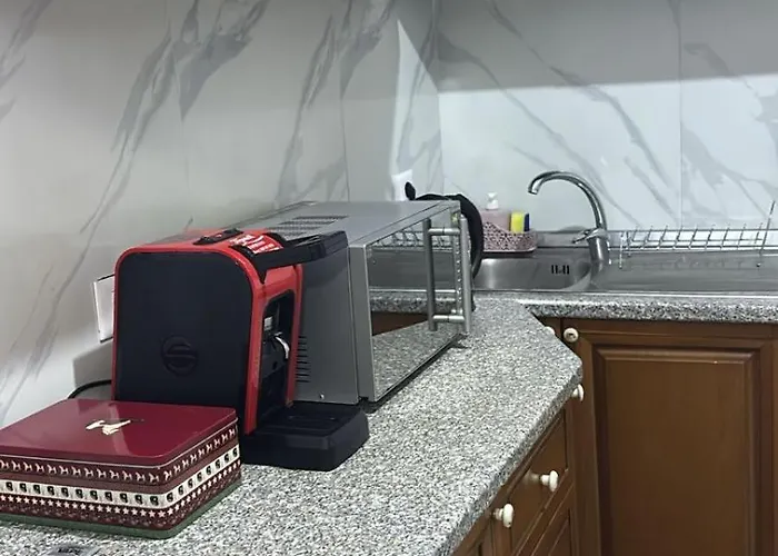 Apartment With Patio Tirana